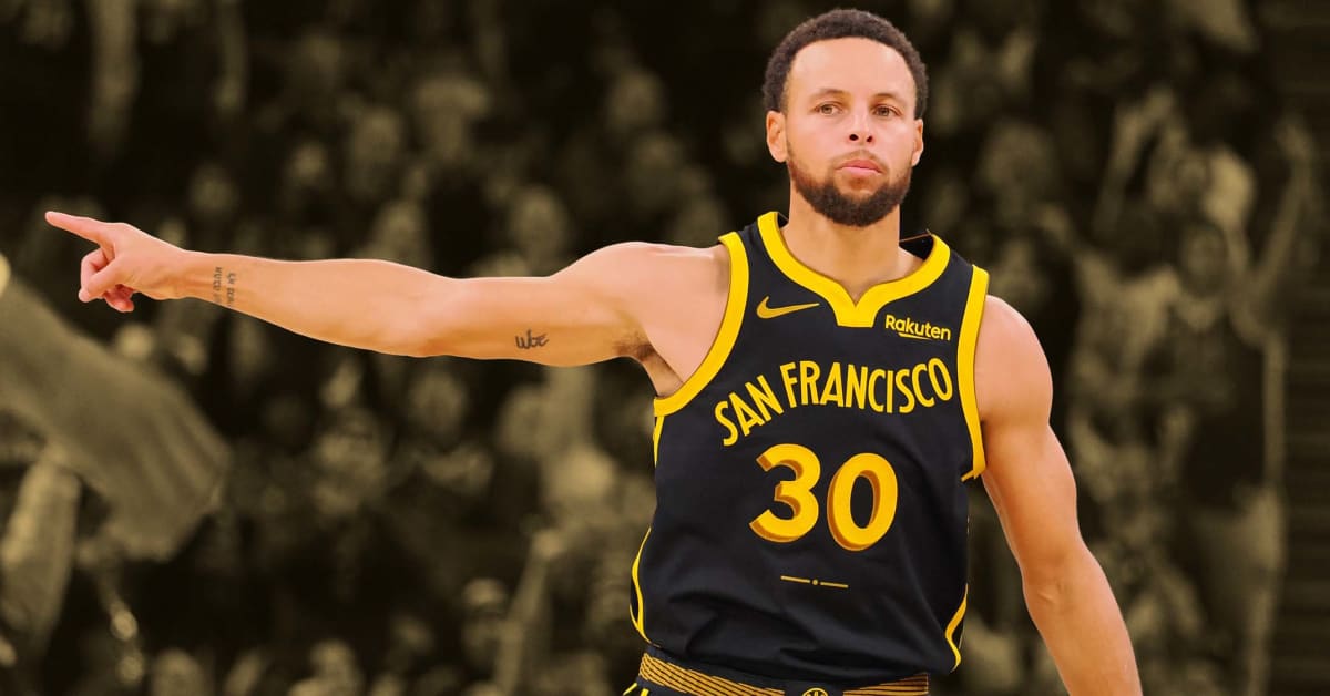 Stephen Curry Shares Why He Would Love To Play With Michael Jordan Shaquille Oneal And Hakeem