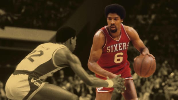 Elvin Hayes - Basketball Network - Your daily dose of basketball