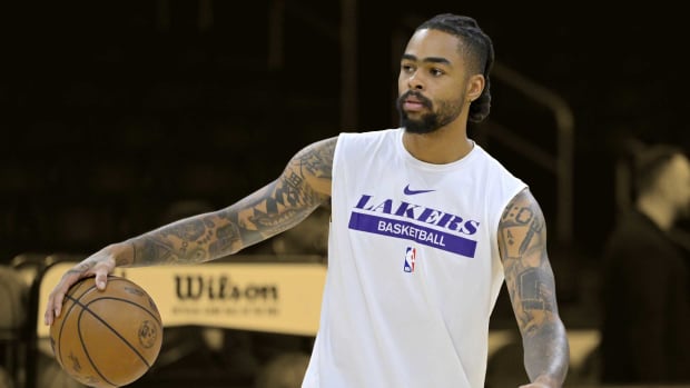 D'Angelo Russell fires indirect shots at the LA Lakers after a string of  poor performances - Basketball Network - Your daily dose of basketball