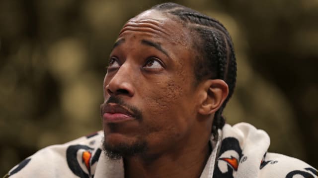 DeMar DeRozan regretted wearing Air Jordans vs. Kobe Bryant ...