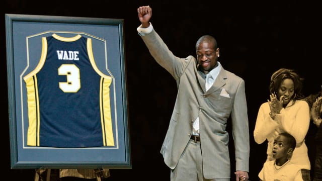 Dwyane Wade becomes first Marquette player inducted into Hall of Fame