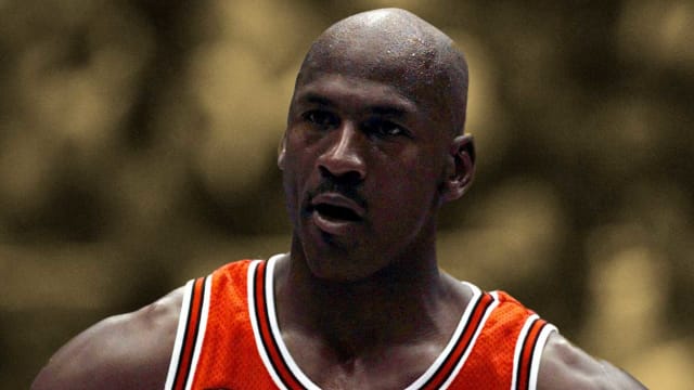 Glen Rice recalled the moment he realized Michael Jordan's basketball IQ  was 'above normal': I'm like 'NoWhere did he come from?', Basketball  Network