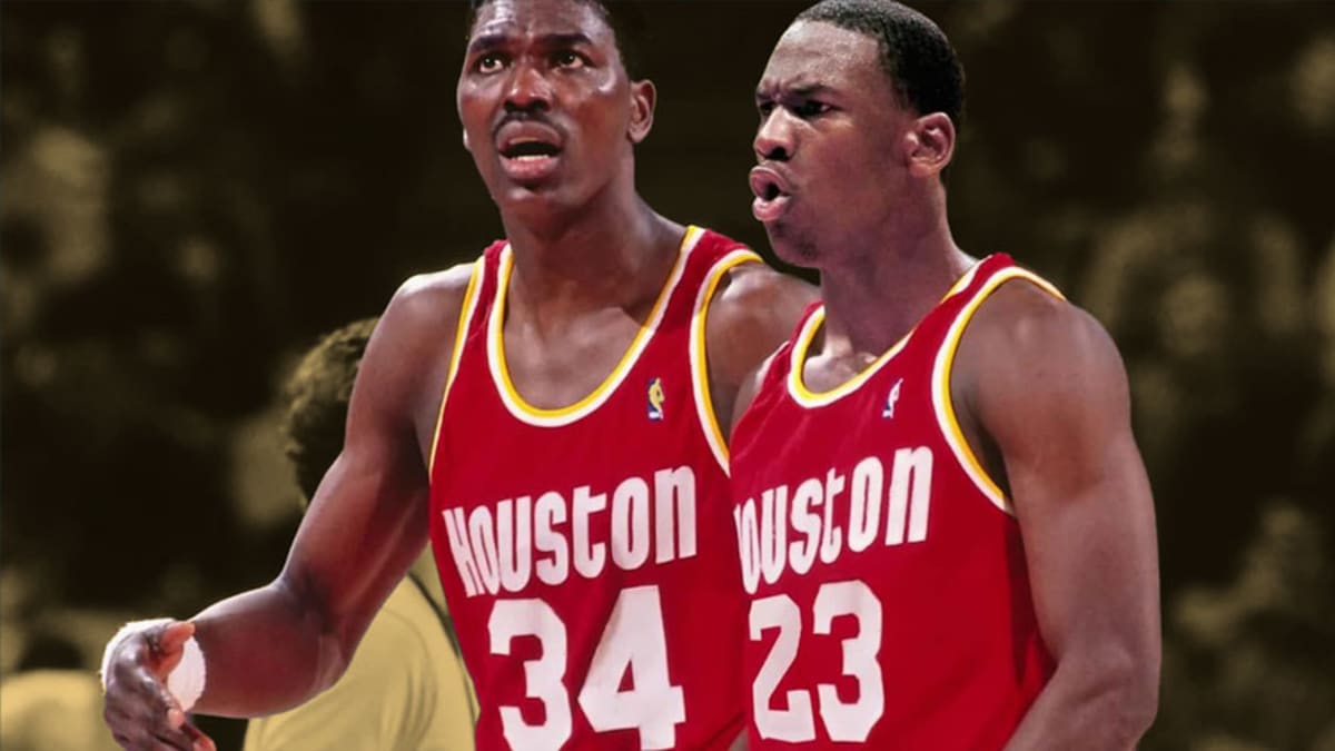 Re-Drafting Michael Jordan, Hakeem Olajuwon and the 1984 NBA Draft, News,  Scores, Highlights, Stats, and Rumors