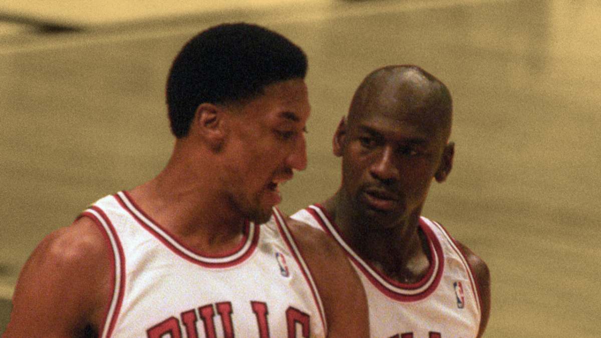 Pippen was upset with Jordan for including his infamous moment in 'The Last  Dance' - Basketball Network - Your daily dose of basketball