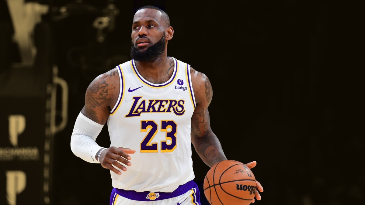 LeBron James sends a message to his doubters - Basketball Network - Your  daily dose of basketball