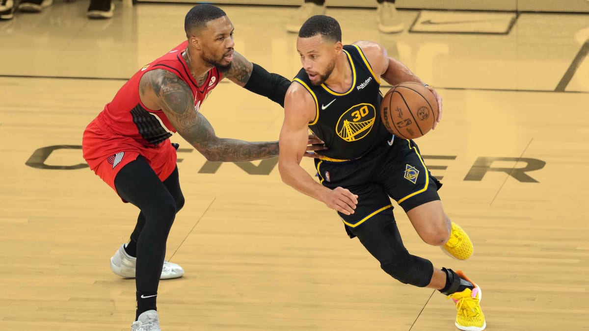 Damian Lillard made comments about Stephen Curry that soon backfired as he dropped a career-high against the Blazers - Basketball Network - Your daily dose of basketball