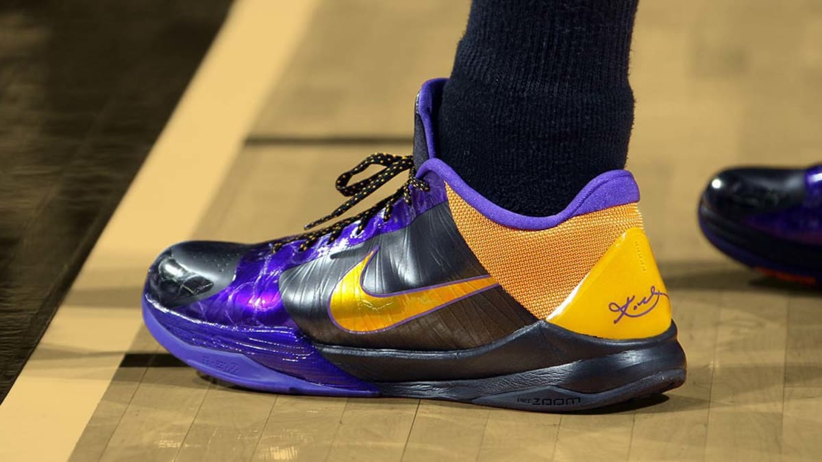 Newest kobe 2025 basketball shoes