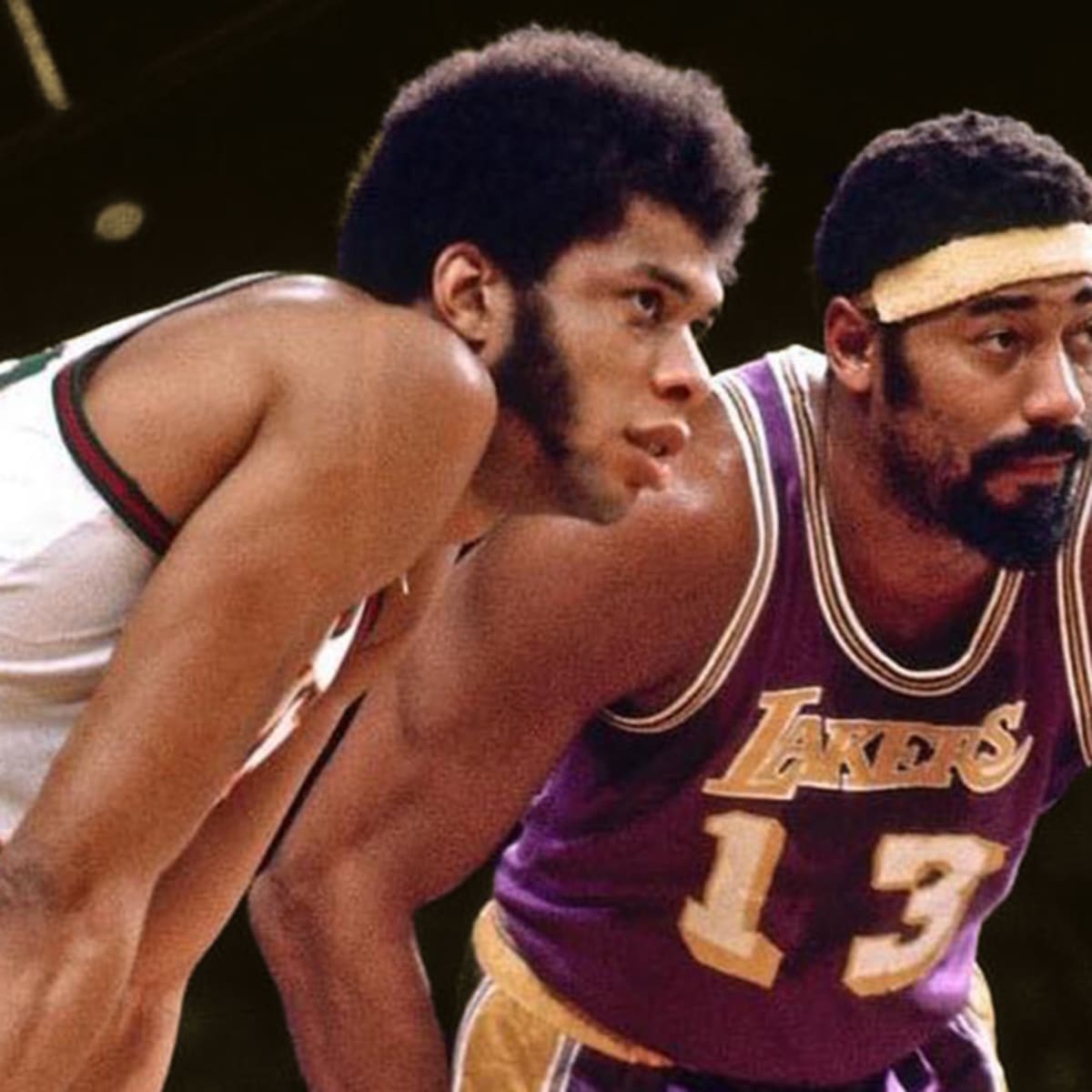 This Day In Lakers History: Kareem Abdul-Jabbar Picks Up Injured
