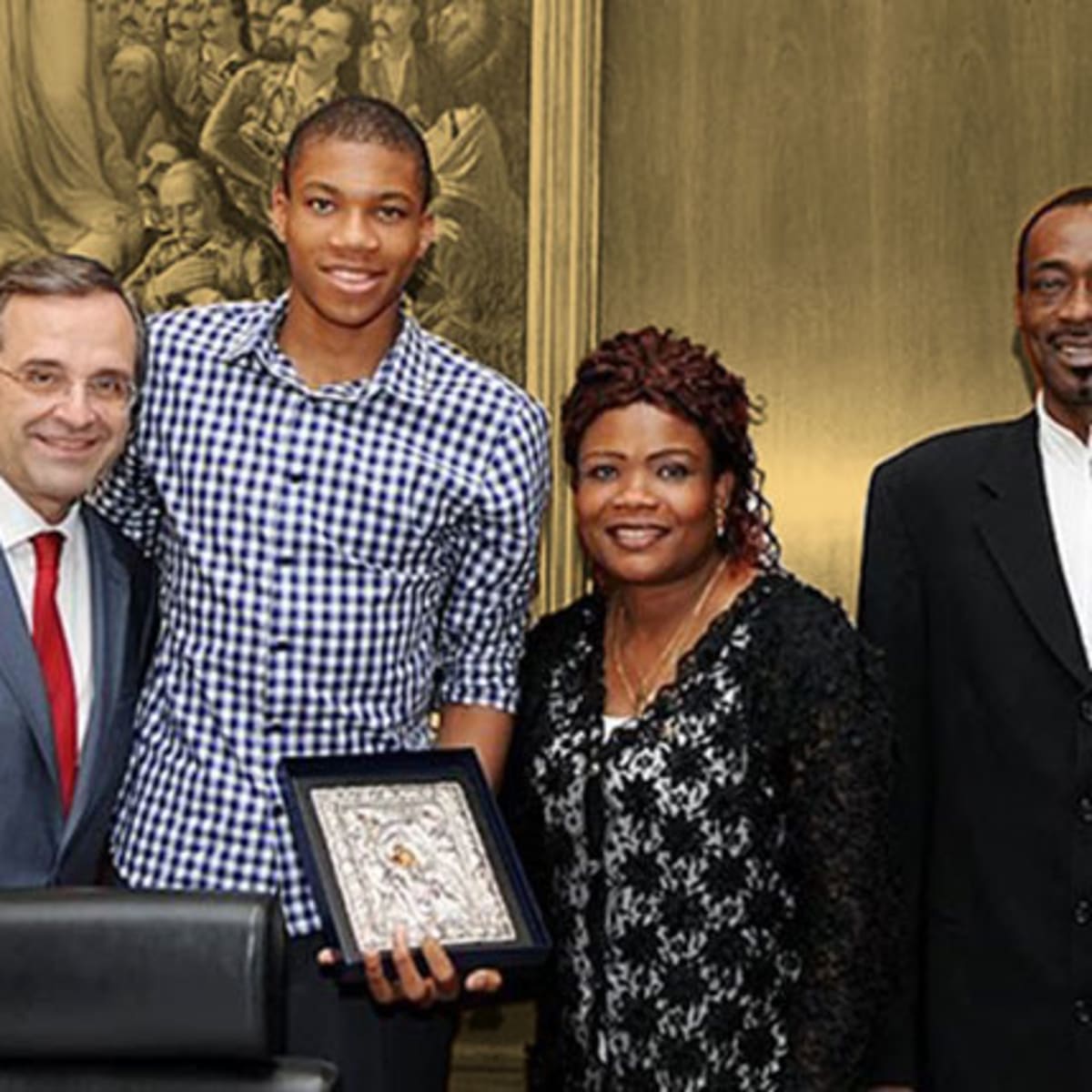All About Giannis Antetokounmpo's Parents, Charles and Veronica