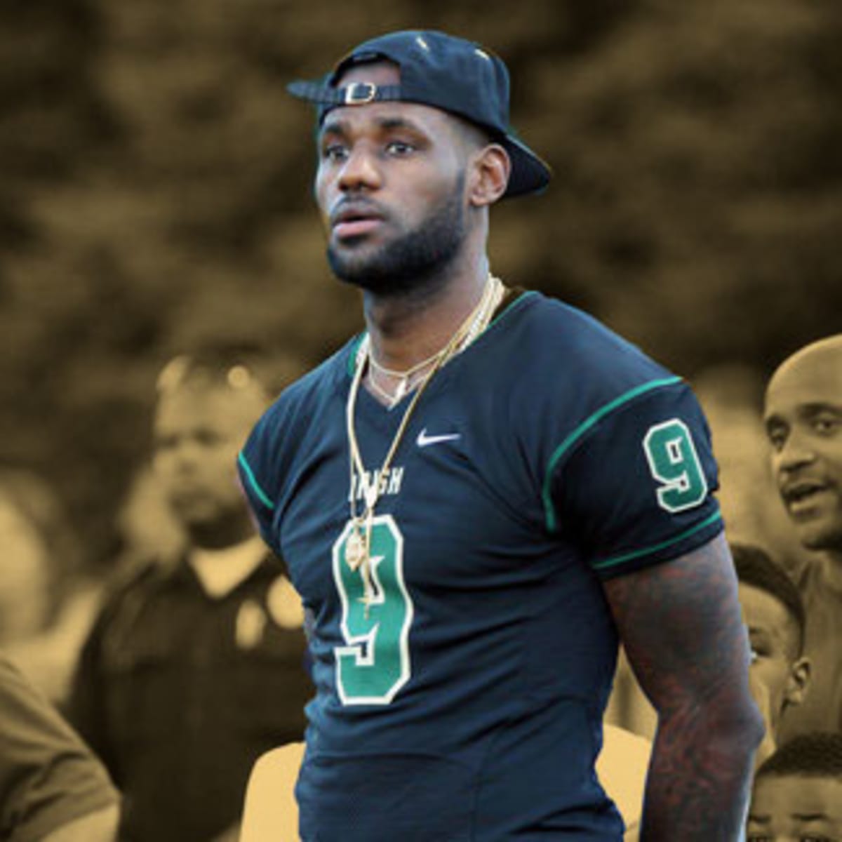 LeBron James trained for football during '11 lockout, has framed contract  offer from Cowboys