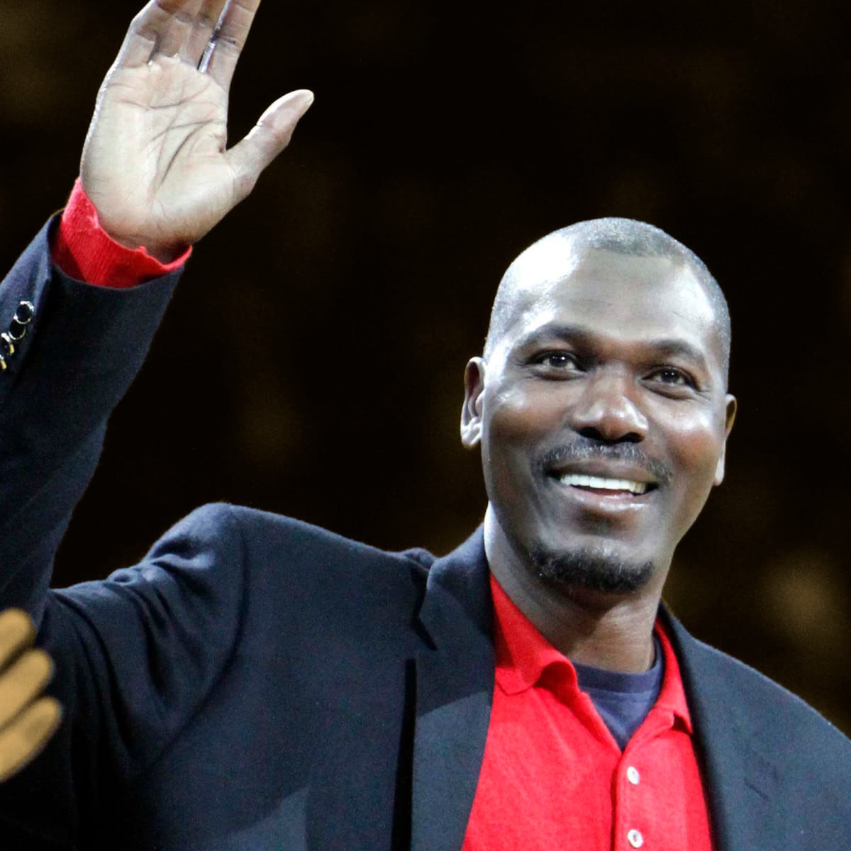 Hakeem Olajuwon Leads Rockets to First NBA Championship – Sneaker