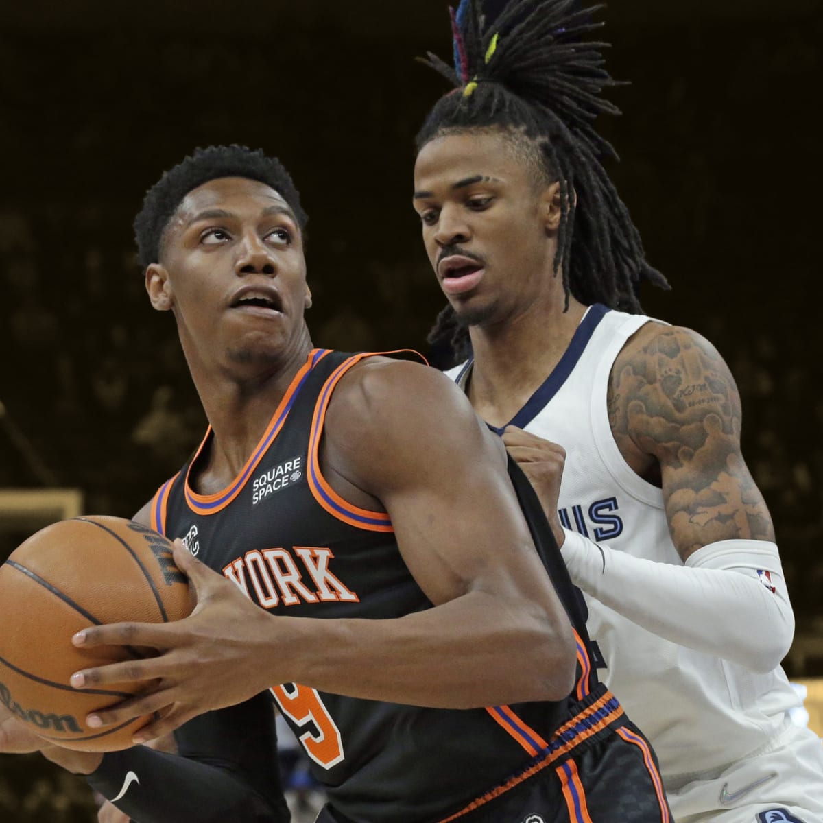 Zion Williamson, Ja Morant drama has Knicks' RJ Barrett emerging