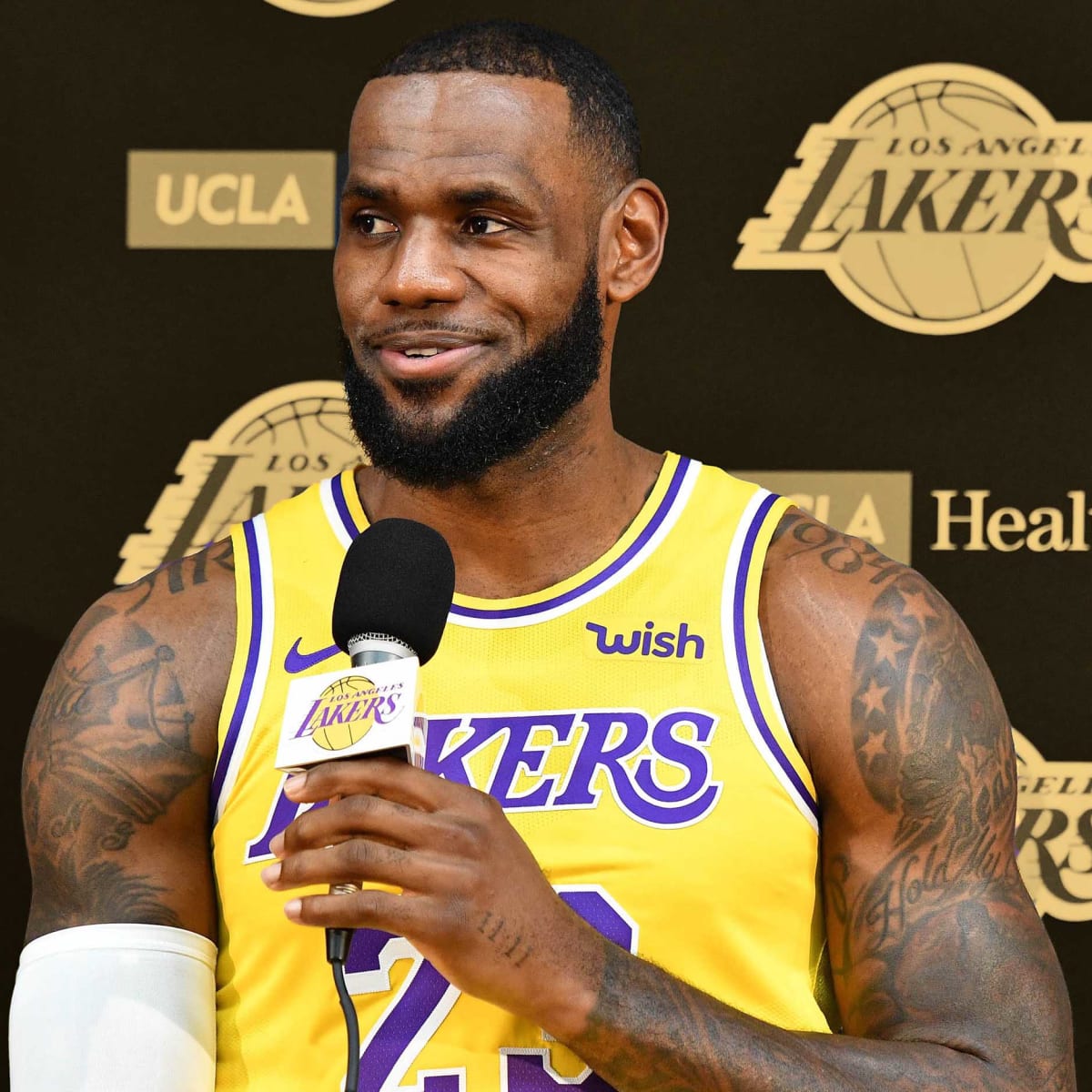 LeBron James thought he would never play for Team USA after his debut /  News 