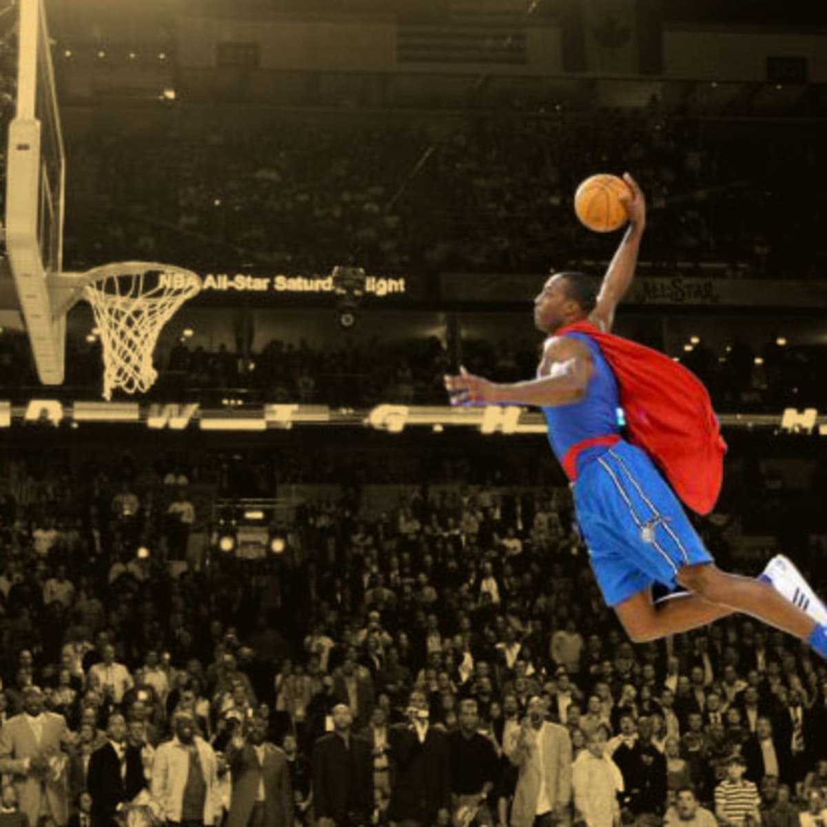 Dwight Howard considers himself a 'champion and Superman, but
