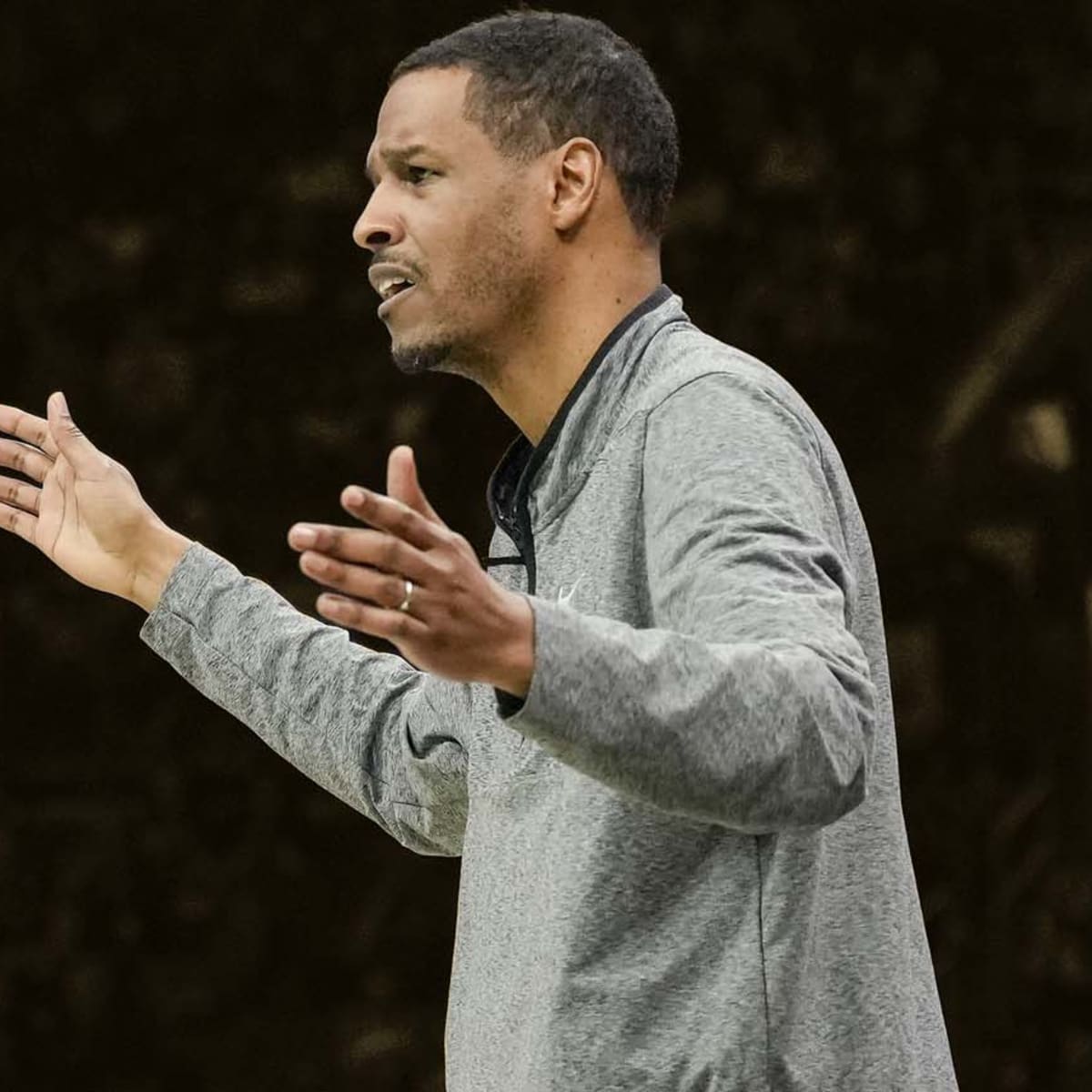 Detroit Pistons hiring former Rockets head coach Stephen Silas as