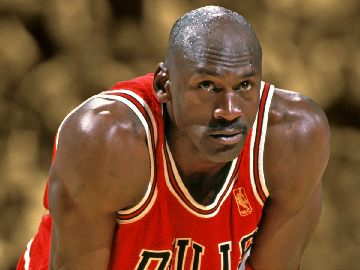 Michael Jordan's 5 Most Memorable NBA Games – Footwear News