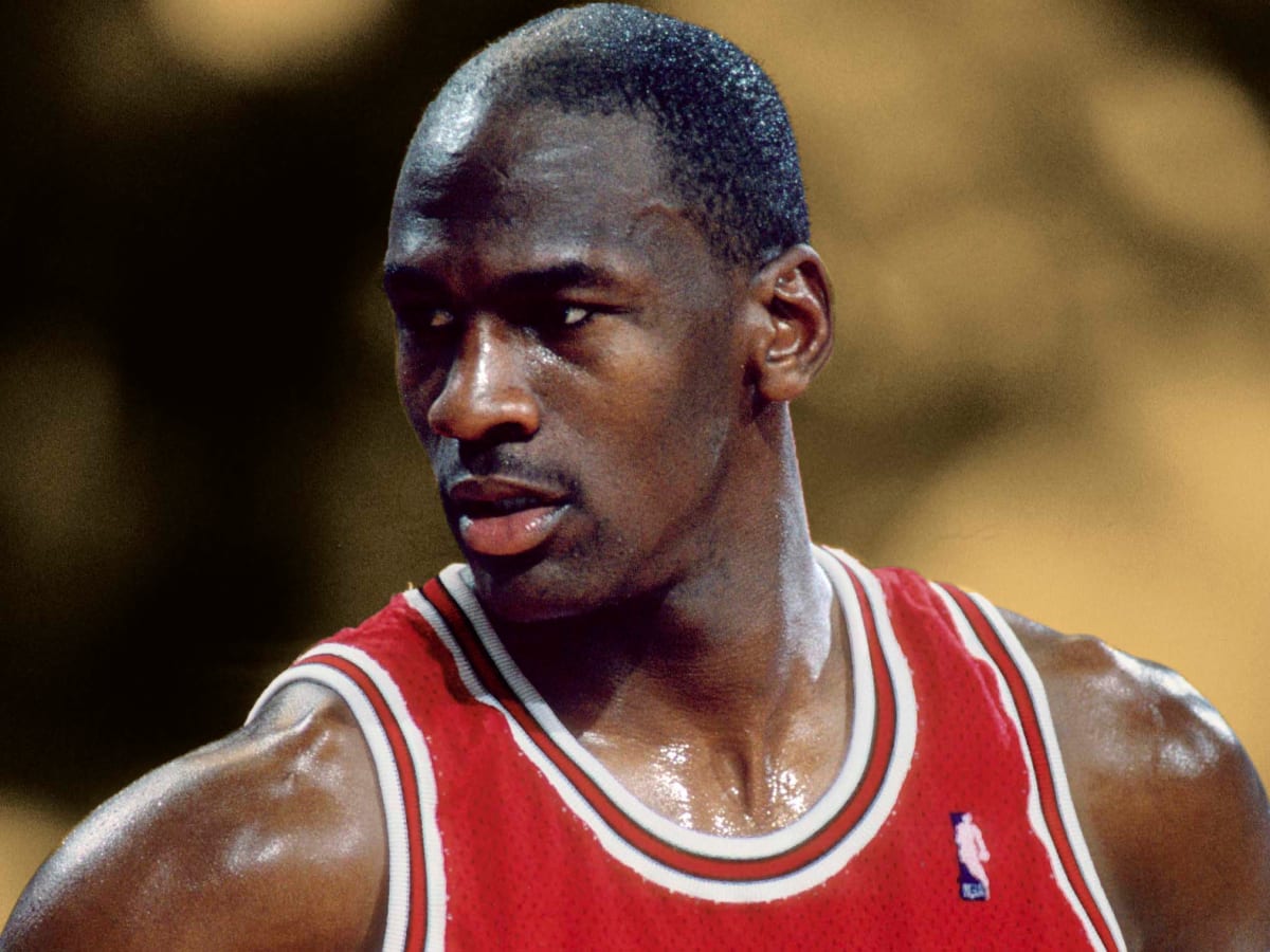 2-3-23: Remembering Michael Jordan's greatest moments - CBS Chicago