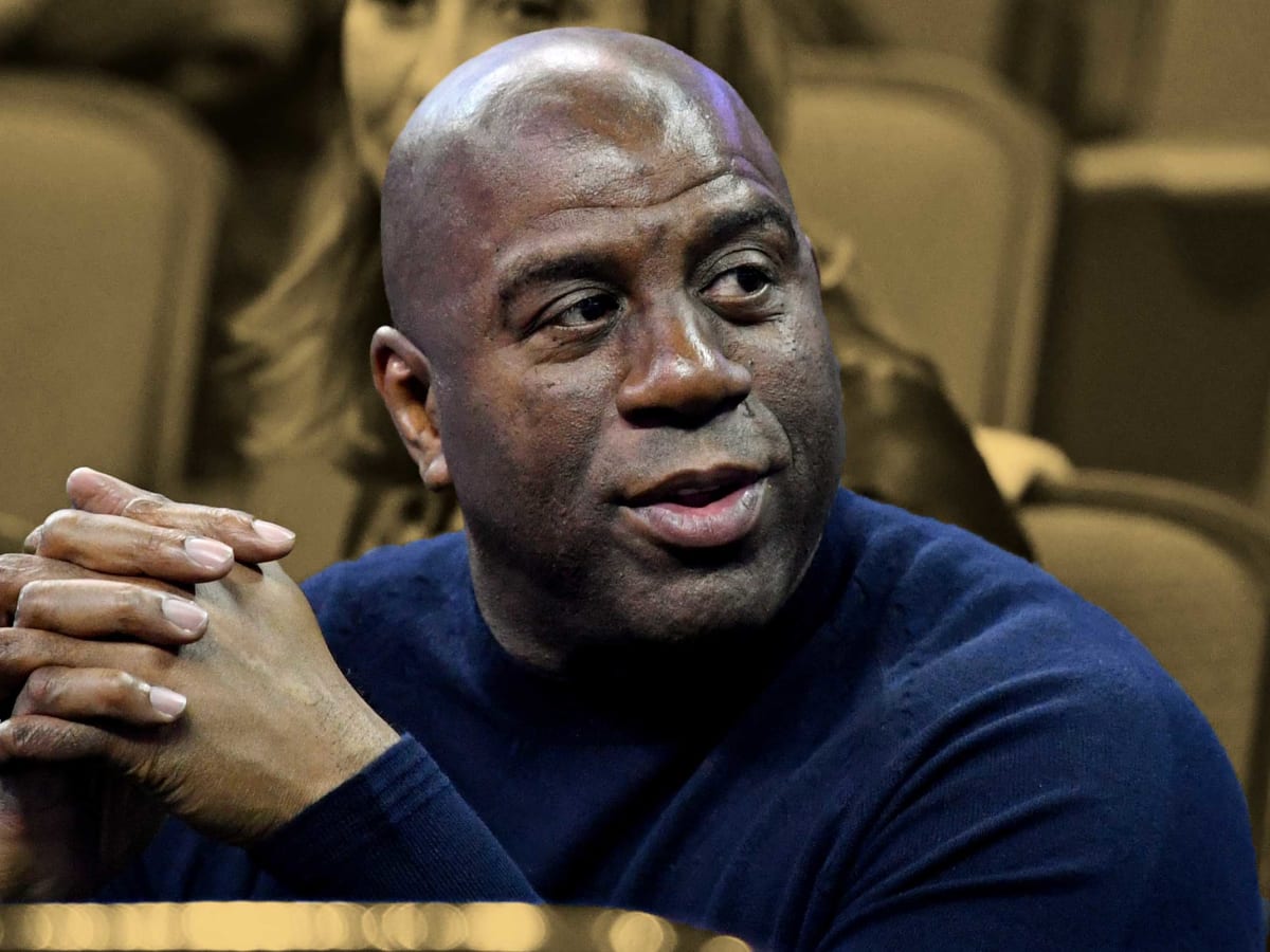 Commanders agree to sell team to group that includes Magic Johnson - Los  Angeles Times