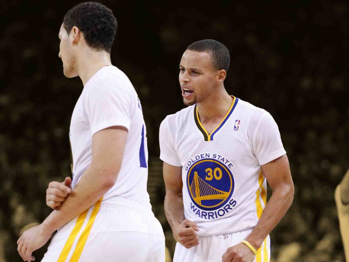 Stats explain how well Stephen Curry can play without Klay Thompson