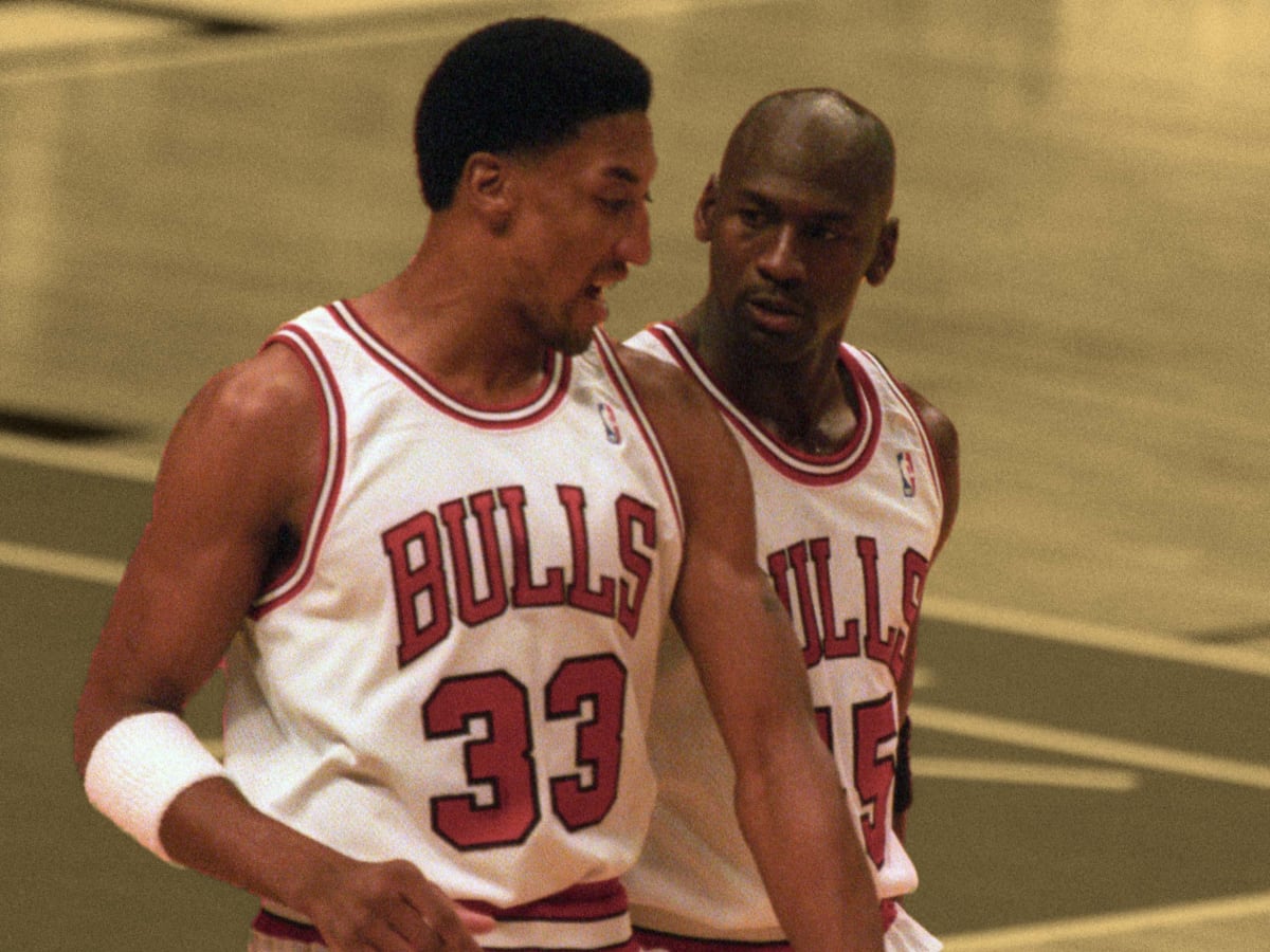 Michael Jordan says there would've been no comeback if Scottie Pippen was  traded for Shawn Kemp - Basketball Network - Your daily dose of basketball