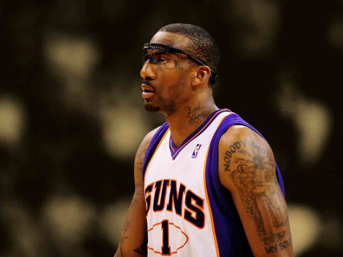 Amare stoudemire rookie discount year