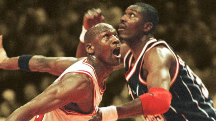 “michael Jordan Dominates Superstars” Hakeem Explains What Makes Mj