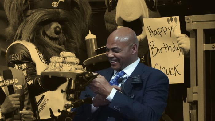 Charles Barkley talks about the importance of giving autographs to the