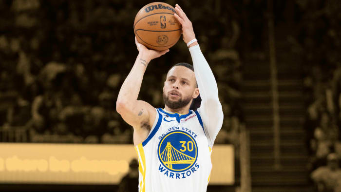 Stephen Curry Breaks Down What Happens When He Goes Has A Great Shooting Night Basketball 0122