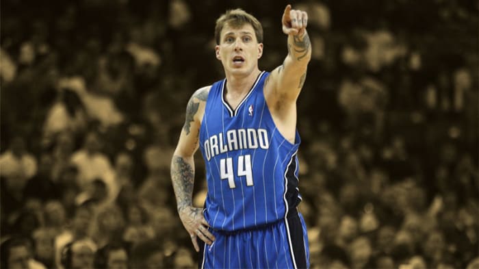 Jason Williams offers his services — “These younger kids that are ...