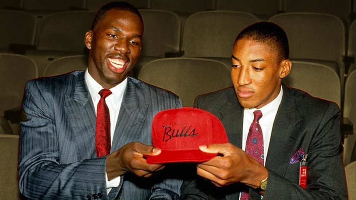 Scottie Pippen takes another shot at MJ while talking about his