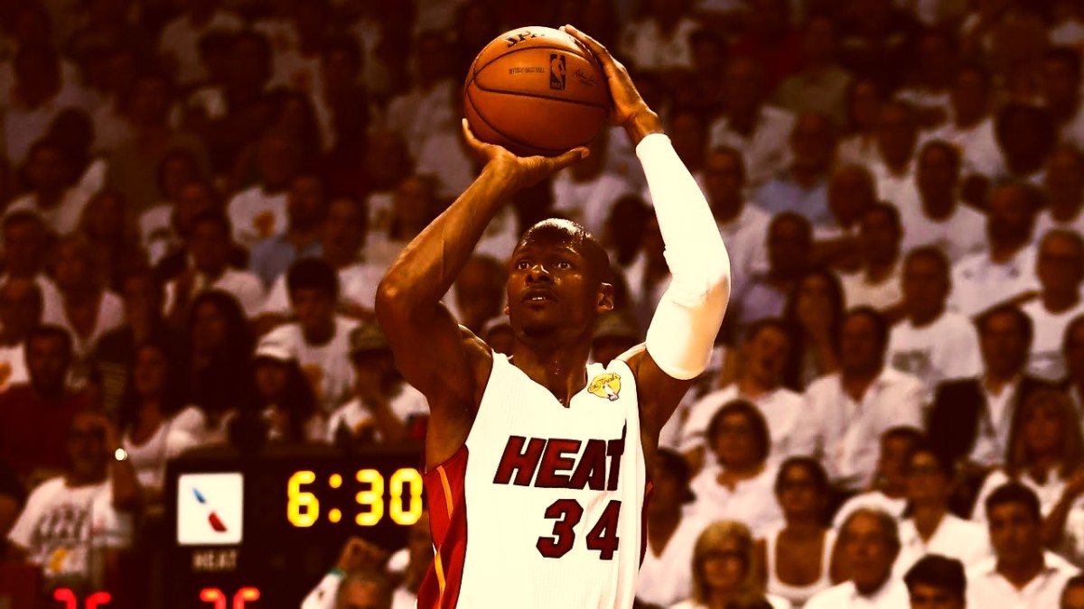 ONE OF THE BEST LONG DISTANCE SHOOTERS EVER In Heat and Lakers history -  Basketball Network - Your daily dose of basketball