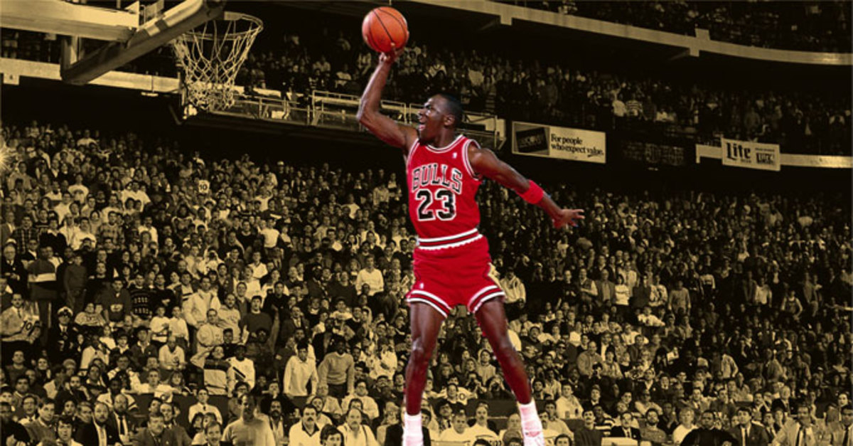 Michael Jordan Pictures: Dunking with the Bulls