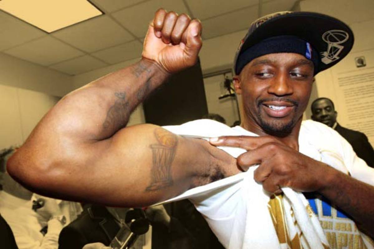 Jason Terry got a tattoo of the championship trophy before the season