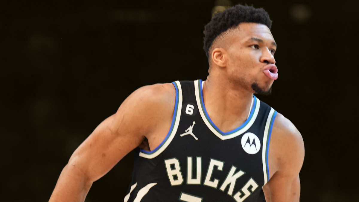 Milwaukee Bucks: What Giannis Antetokounmpo must do to win MVP